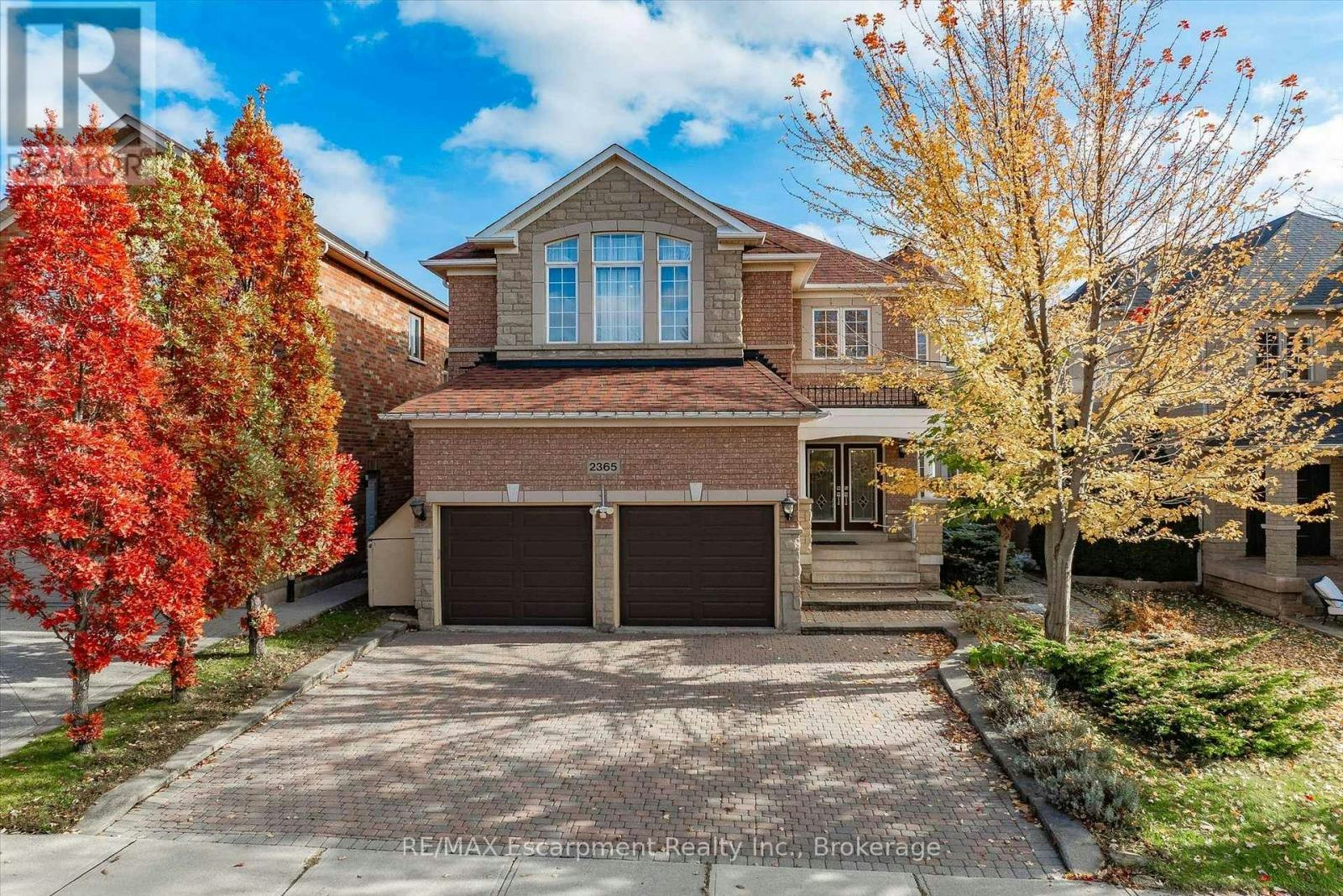 2365 Hertfordshire Way, Oakville, ON, L6H 7M9