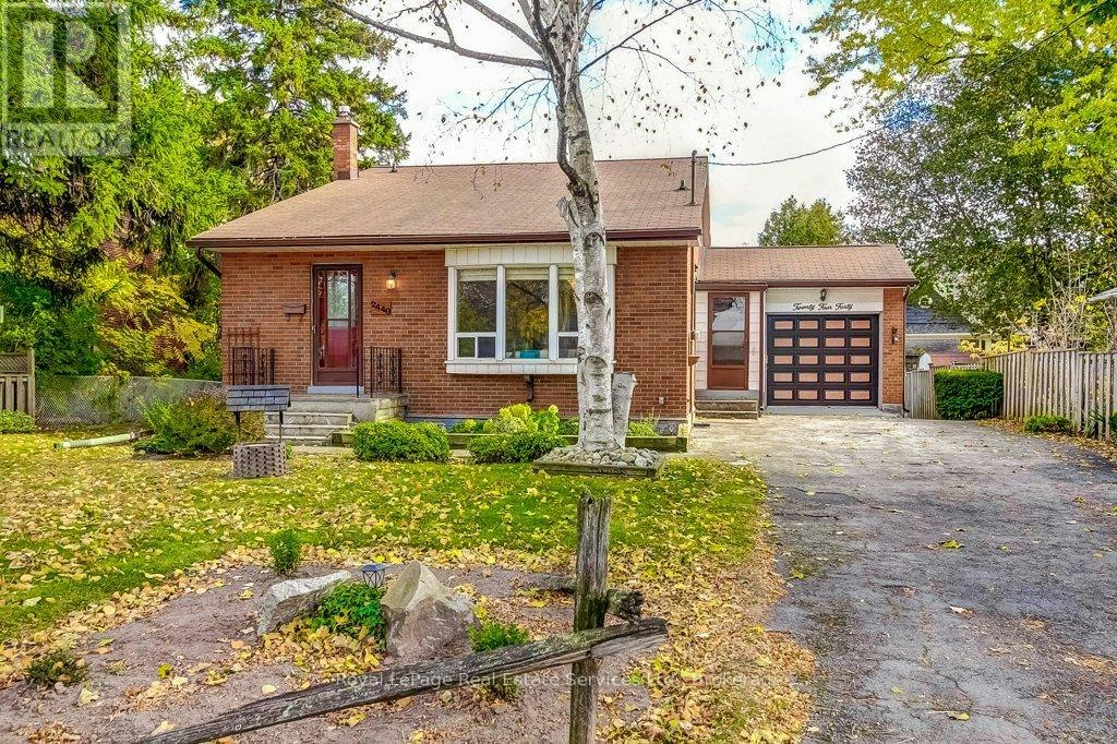 2440 Rebecca Street, Oakville, ON, L6L 2B2