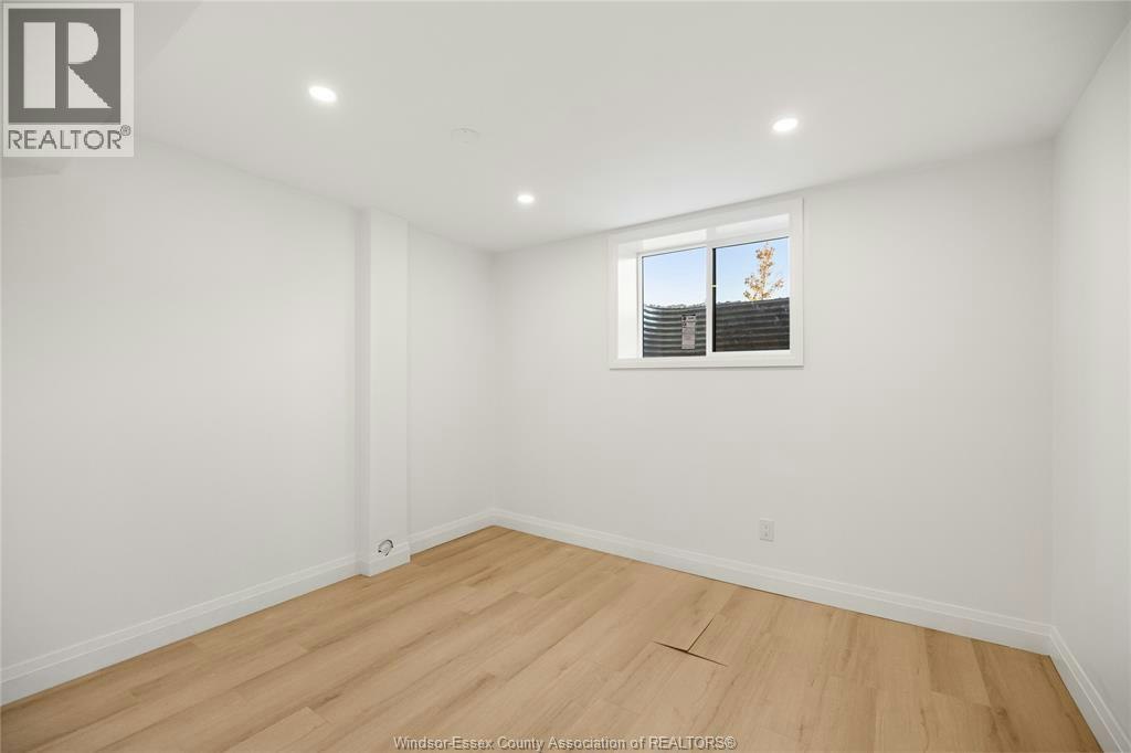 1397 Barkley Avenue, Windsor, ON, N8P 0E8 - 10