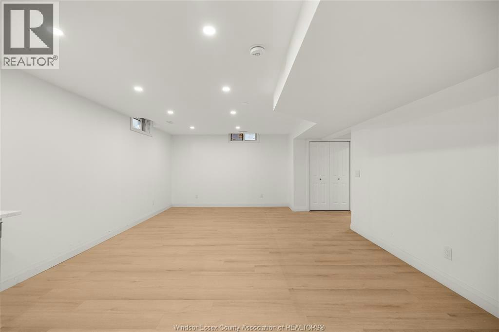 1397 Barkley Avenue, Windsor, ON, N8P 0E8 - 11