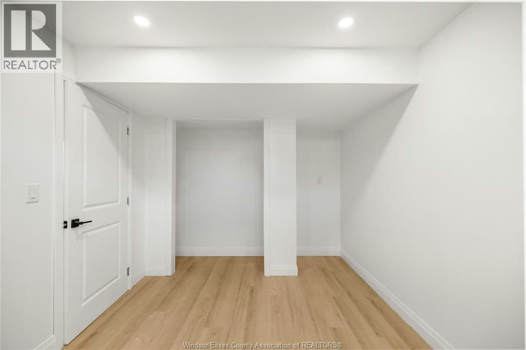 1397 Barkley Avenue, Windsor, ON, N8P 0E8 - 9