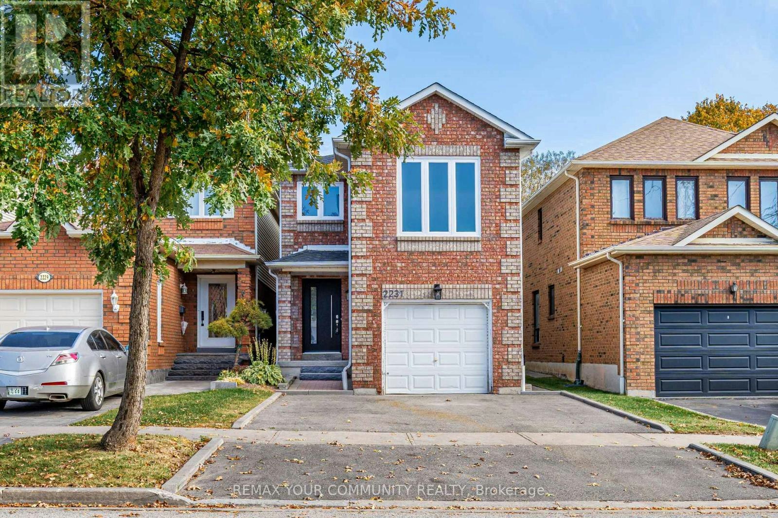 2231 Wildwood Crescent, Pickering, ON, L1X 2R6