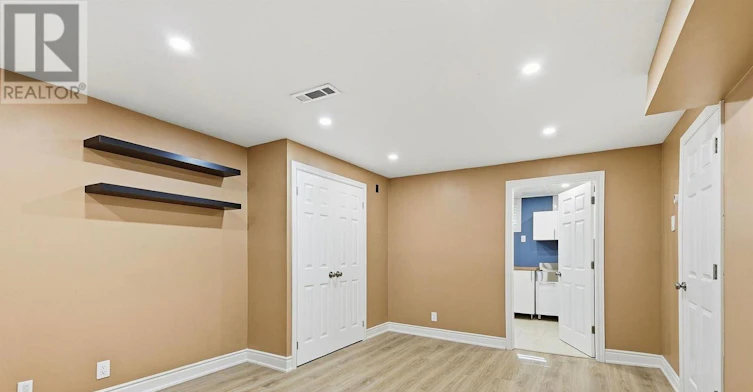 124 Wincott Drive, Toronto, ON, M9R 2P6 - 34