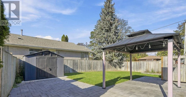124 Wincott Drive, Toronto, ON, M9R 2P6 - 45