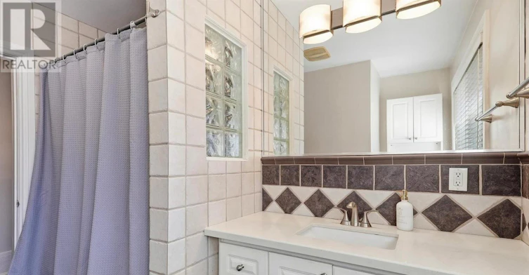 124 Wincott Drive, Toronto, ON, M9R 2P6 - 27