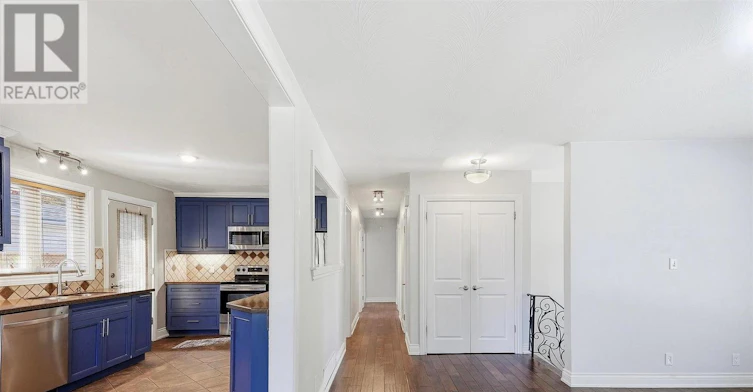 124 Wincott Drive, Toronto, ON, M9R 2P6 - 10