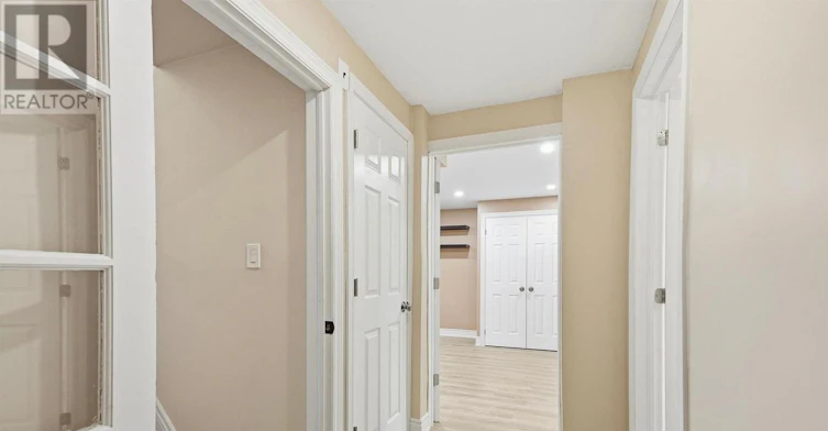 124 Wincott Drive, Toronto, ON, M9R 2P6 - 29