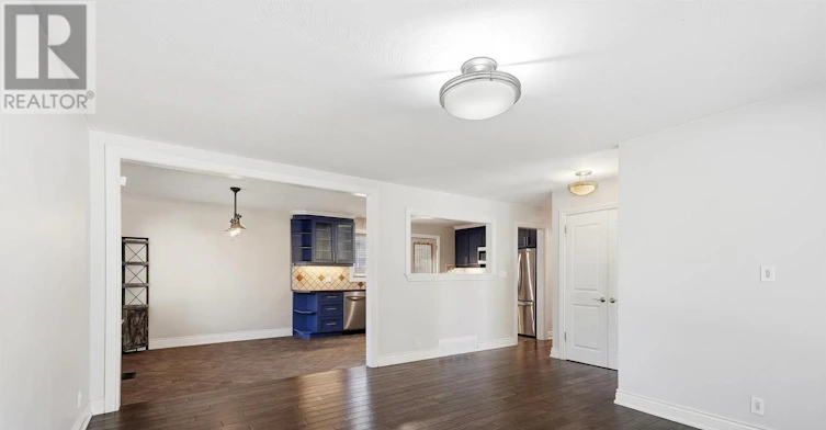 124 Wincott Drive, Toronto, ON, M9R 2P6 - 9