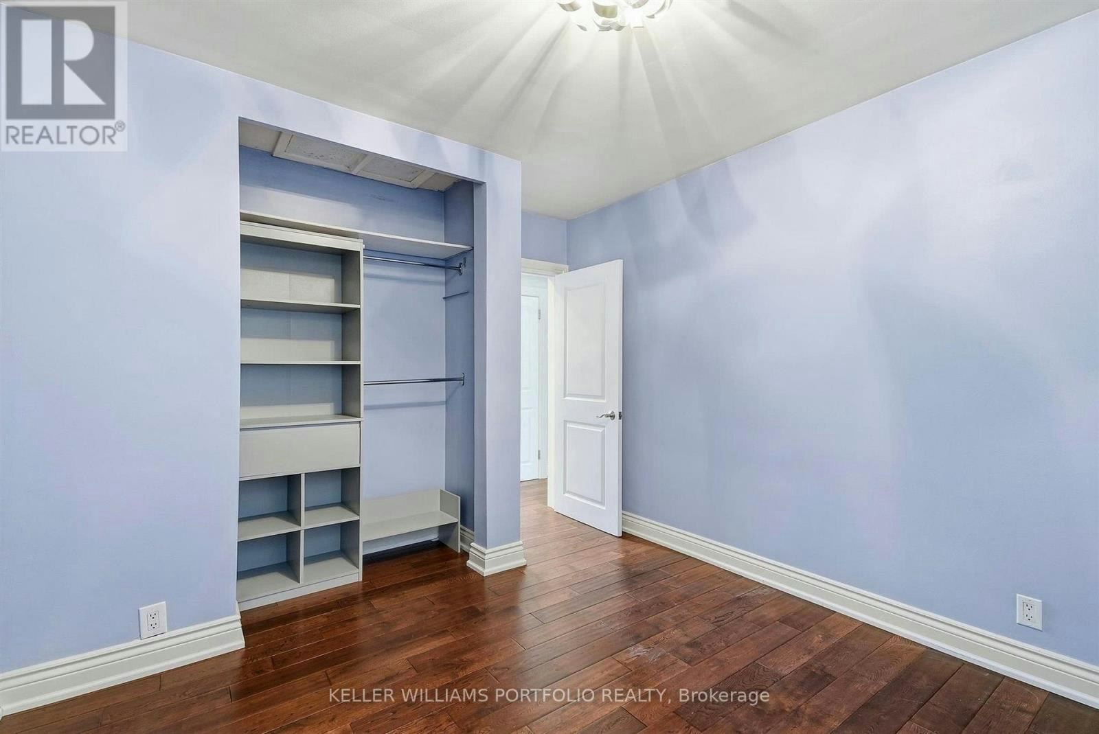 124 Wincott Drive, Toronto, ON, M9R 2P6 - 24