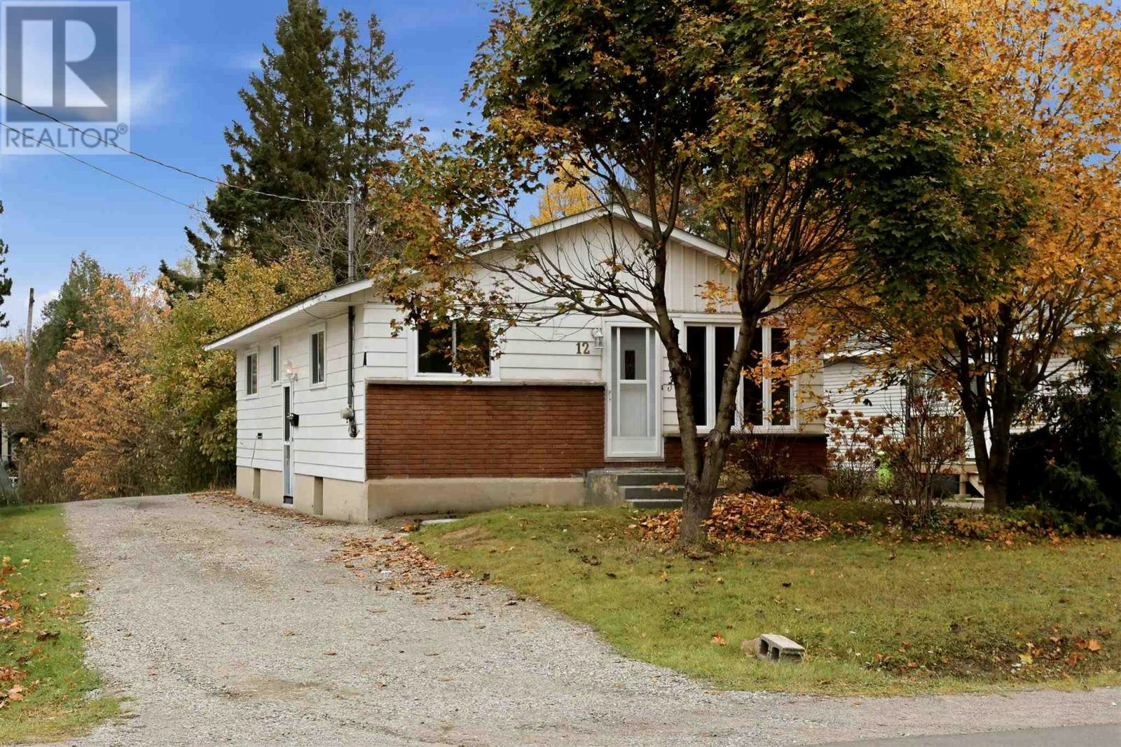12 Vera Street, Sault Ste. Marie, ON, P6B 5M8