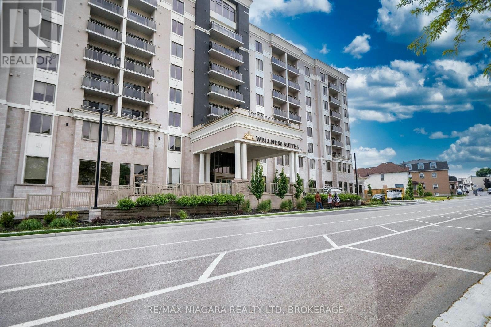 814-5698 Main Street, Niagara Falls, ON, L2G 5Z4 - 6