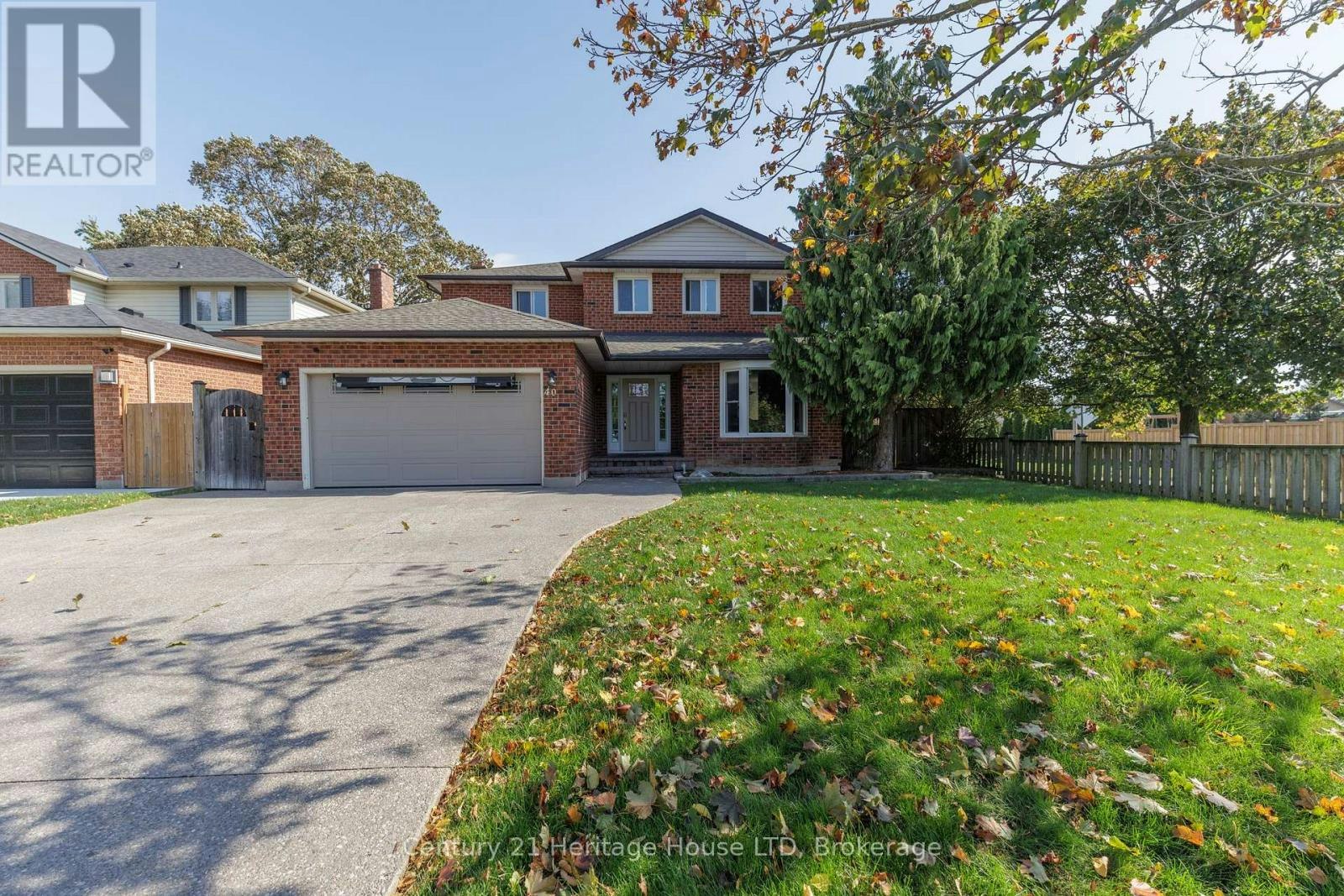 40 Strada Boulevard, St. Catharines, ON, L2S 3L8