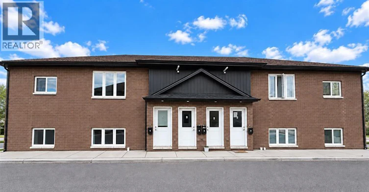 A-2280 Daytona, Windsor, ON, N9B 3Y2