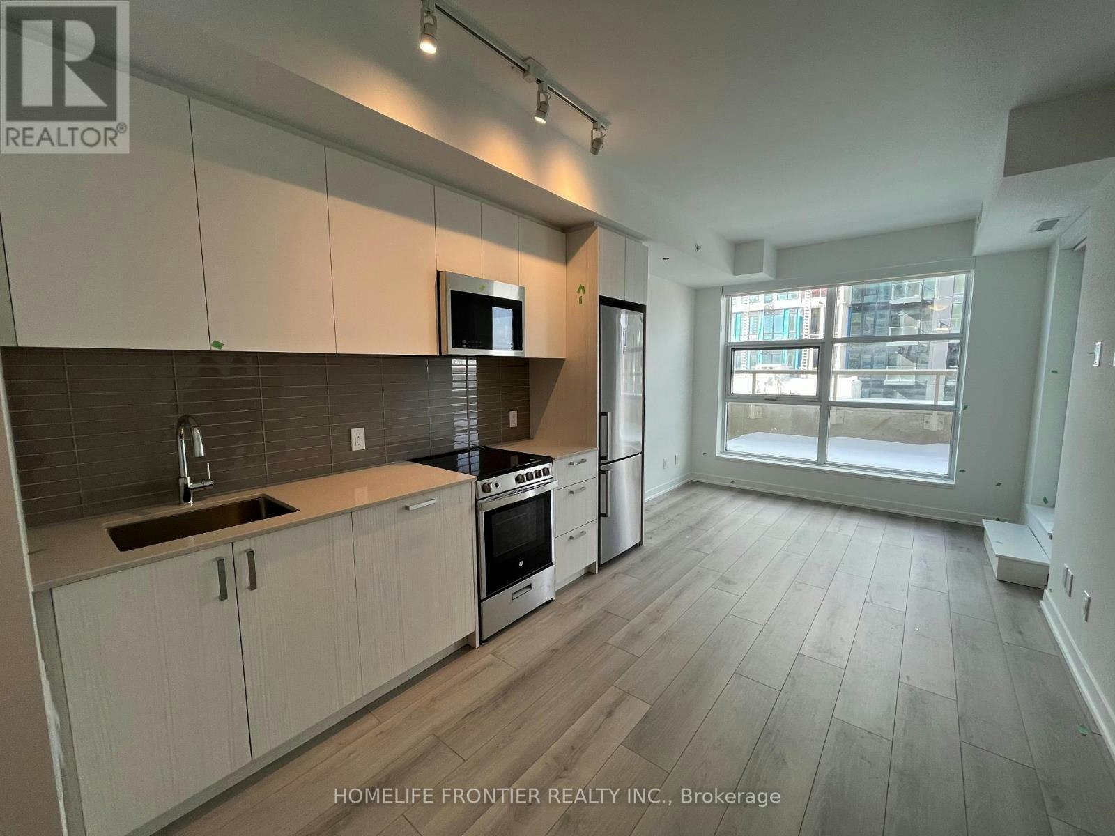 513-1787 St. Clair Avenue N, Toronto, ON, M6N 1J6 - 6