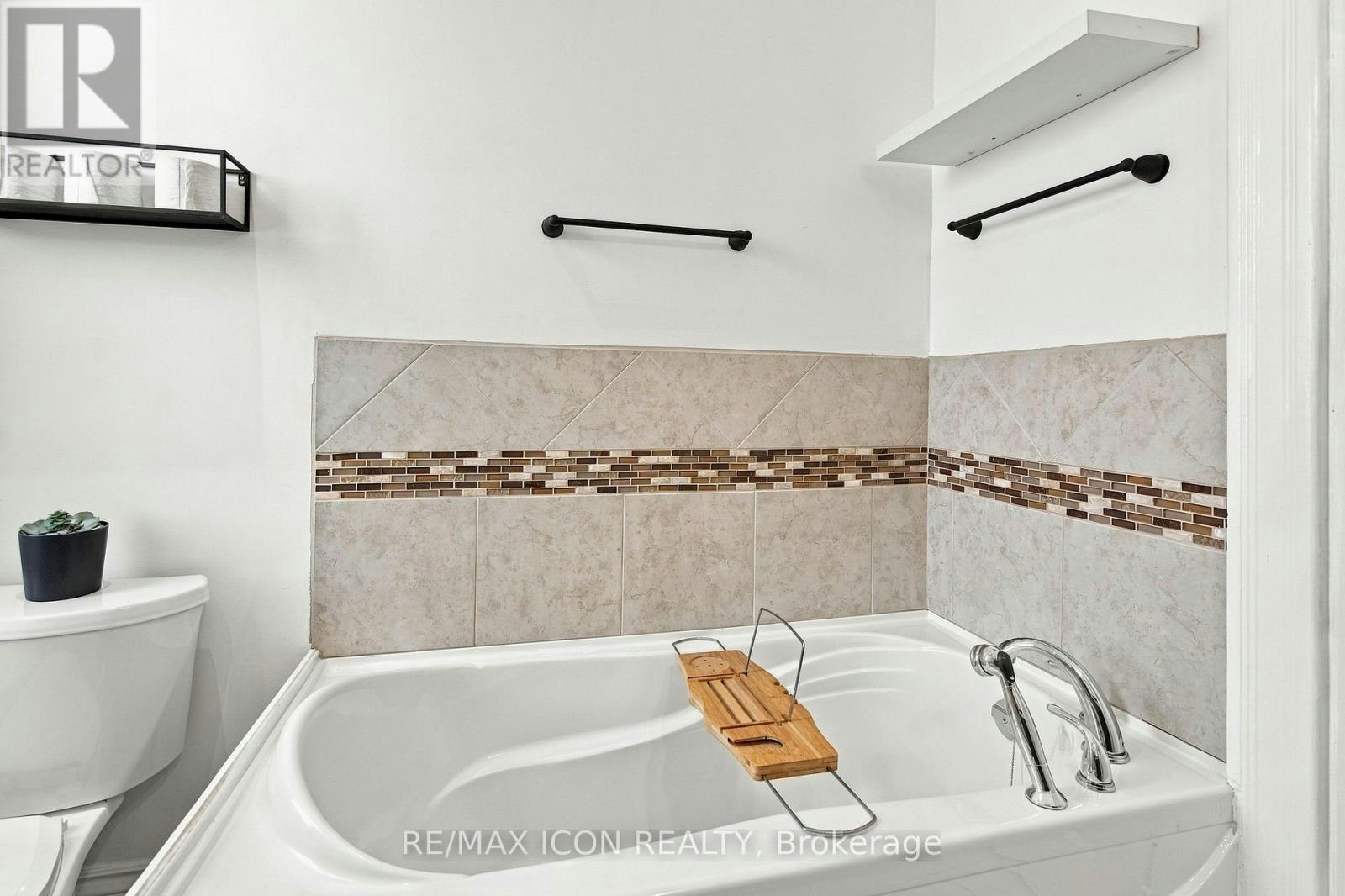 820 Stedwell Street, London, ON, N5Z 1L8 - 21