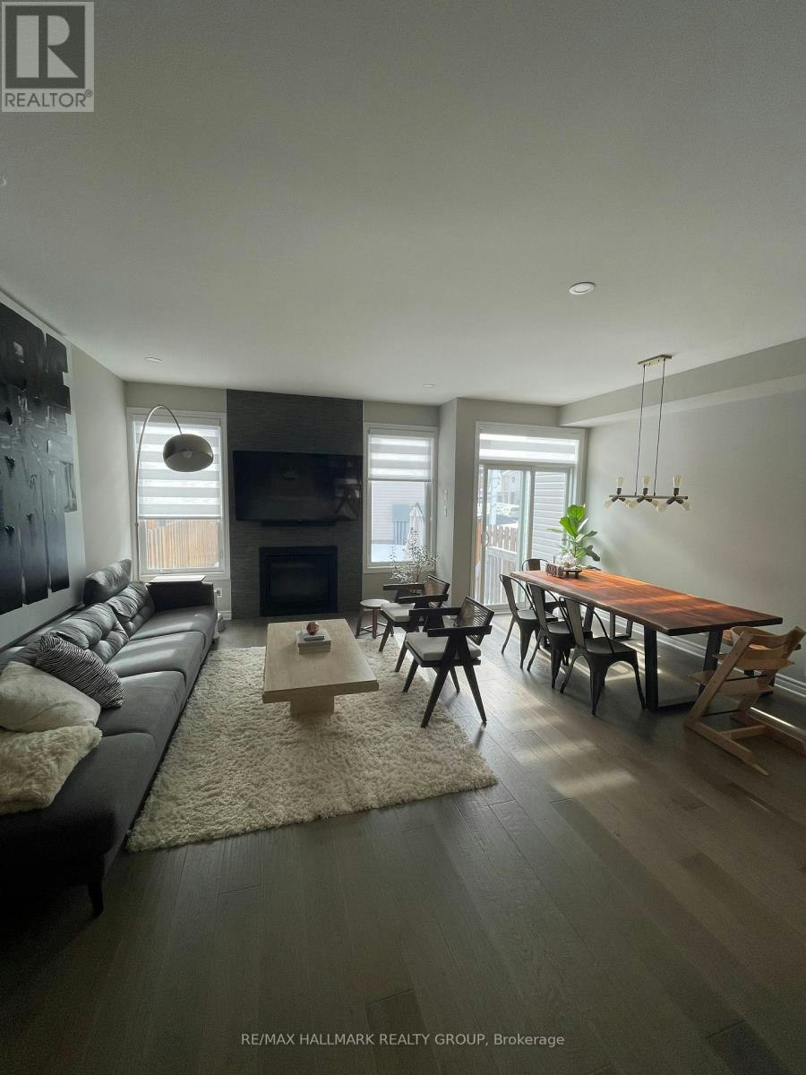 227 Sittelle Pvt Private, Ottawa, ON, K4A 1G1 - 3