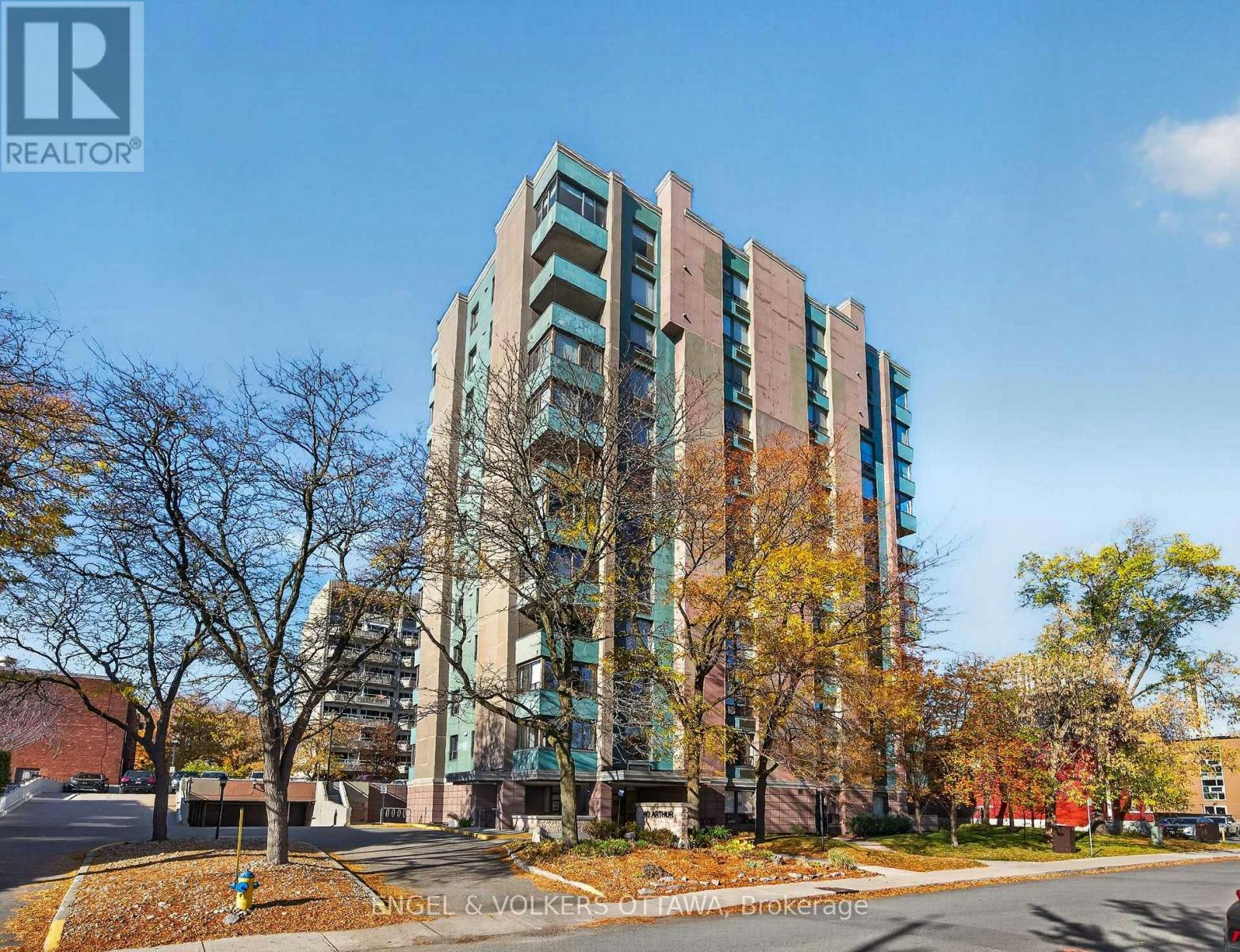 203-40 Arthur Street, Ottawa, ON, K1R 7T5