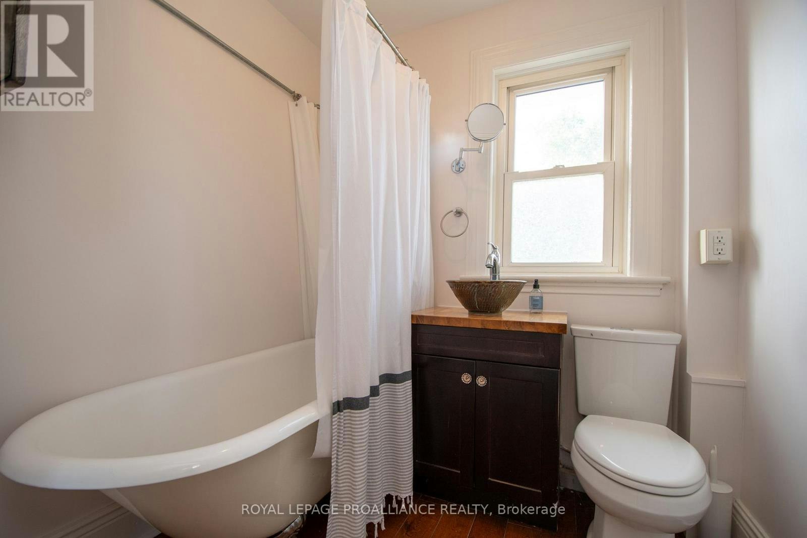 237 Prince Street, Peterborough, ON, K9J 2A6 - 29