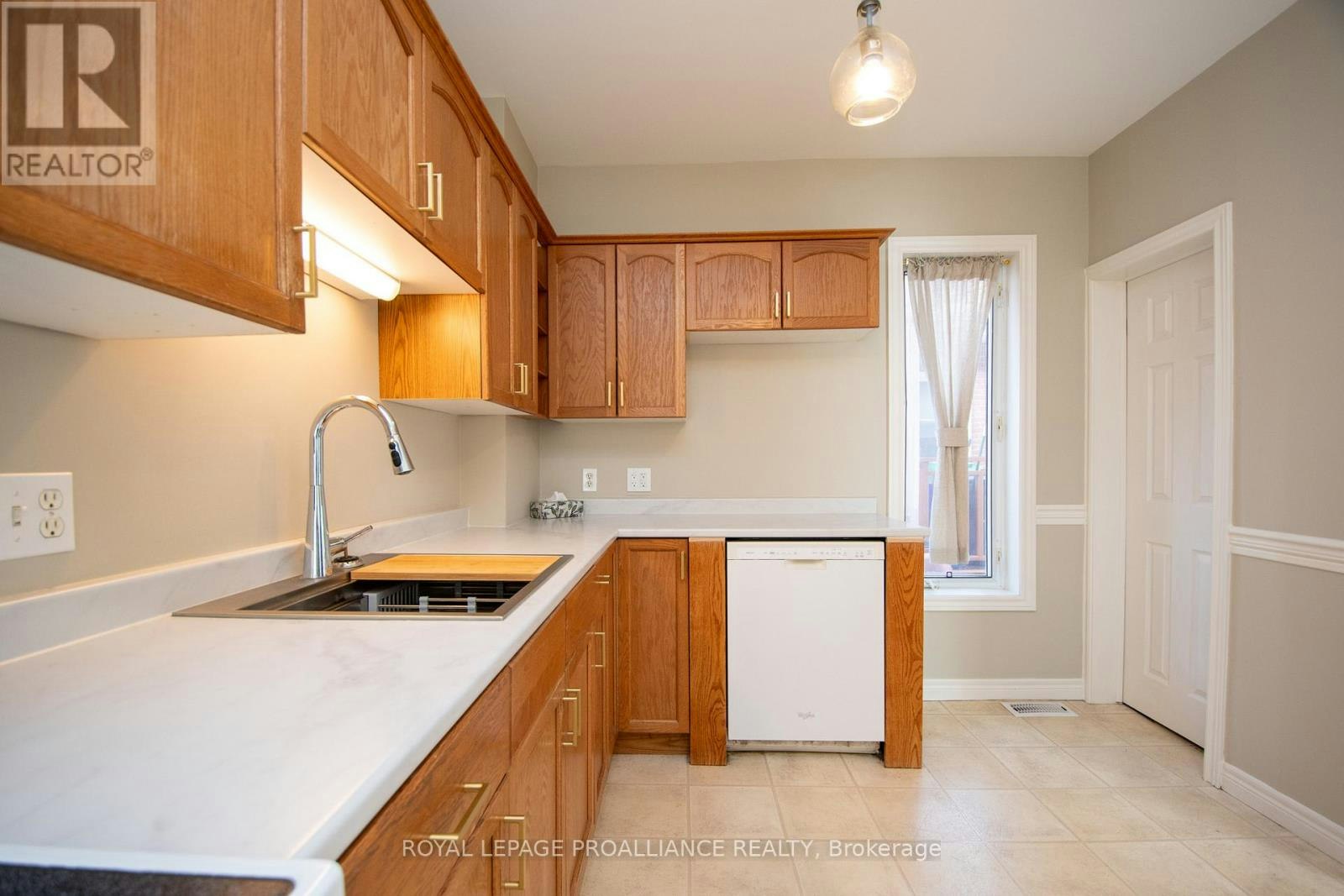 237 Prince Street, Peterborough, ON, K9J 2A6 - 17