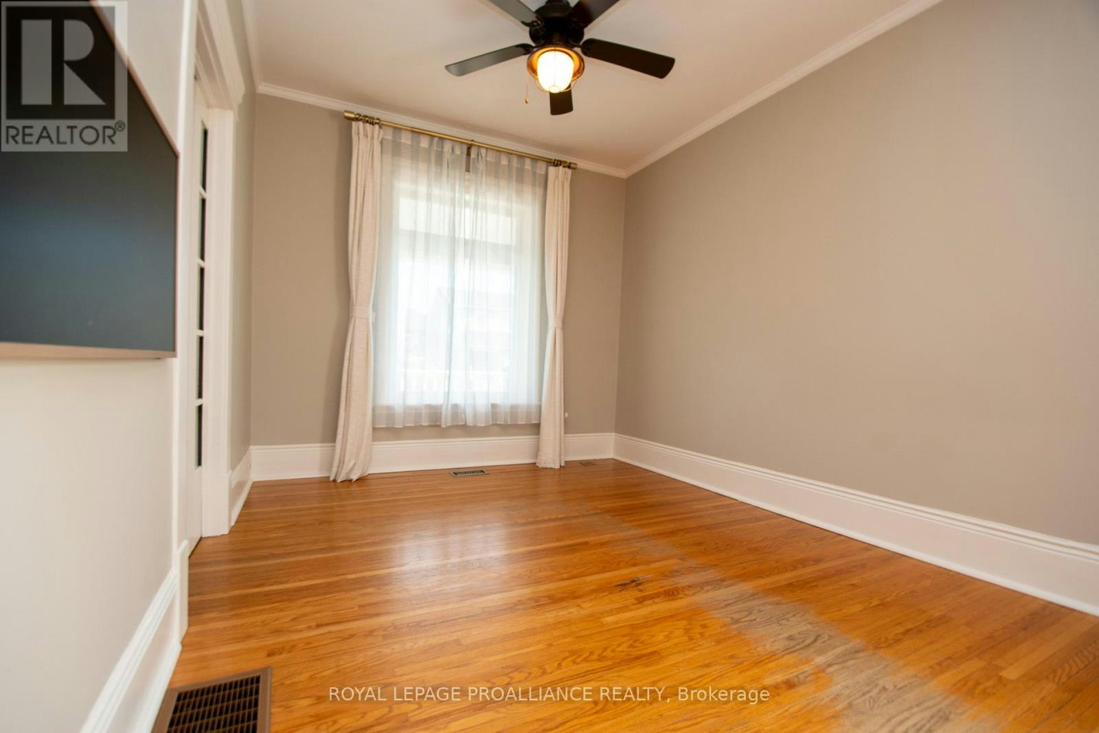 237 Prince Street, Peterborough, ON, K9J 2A6 - 12