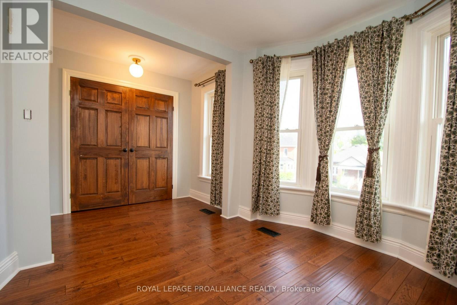 237 Prince Street, Peterborough, ON, K9J 2A6 - 23