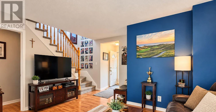 791 Littlestone Crescent, Kingston, ON, K7M 8L7 - 2