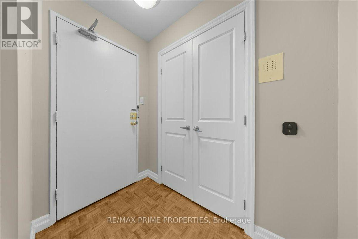 1202-158 Mcarthur Avenue, Ottawa, ON, K1L 8C9 - 2