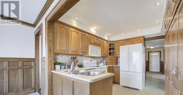 2 Coomer Crescent, Ajax, ON, L1T 3B6 - 19