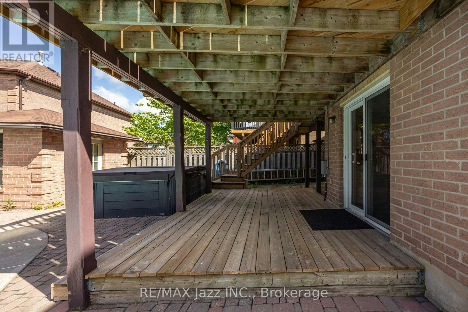 2 Coomer Crescent, Ajax, ON, L1T 3B6 - 8
