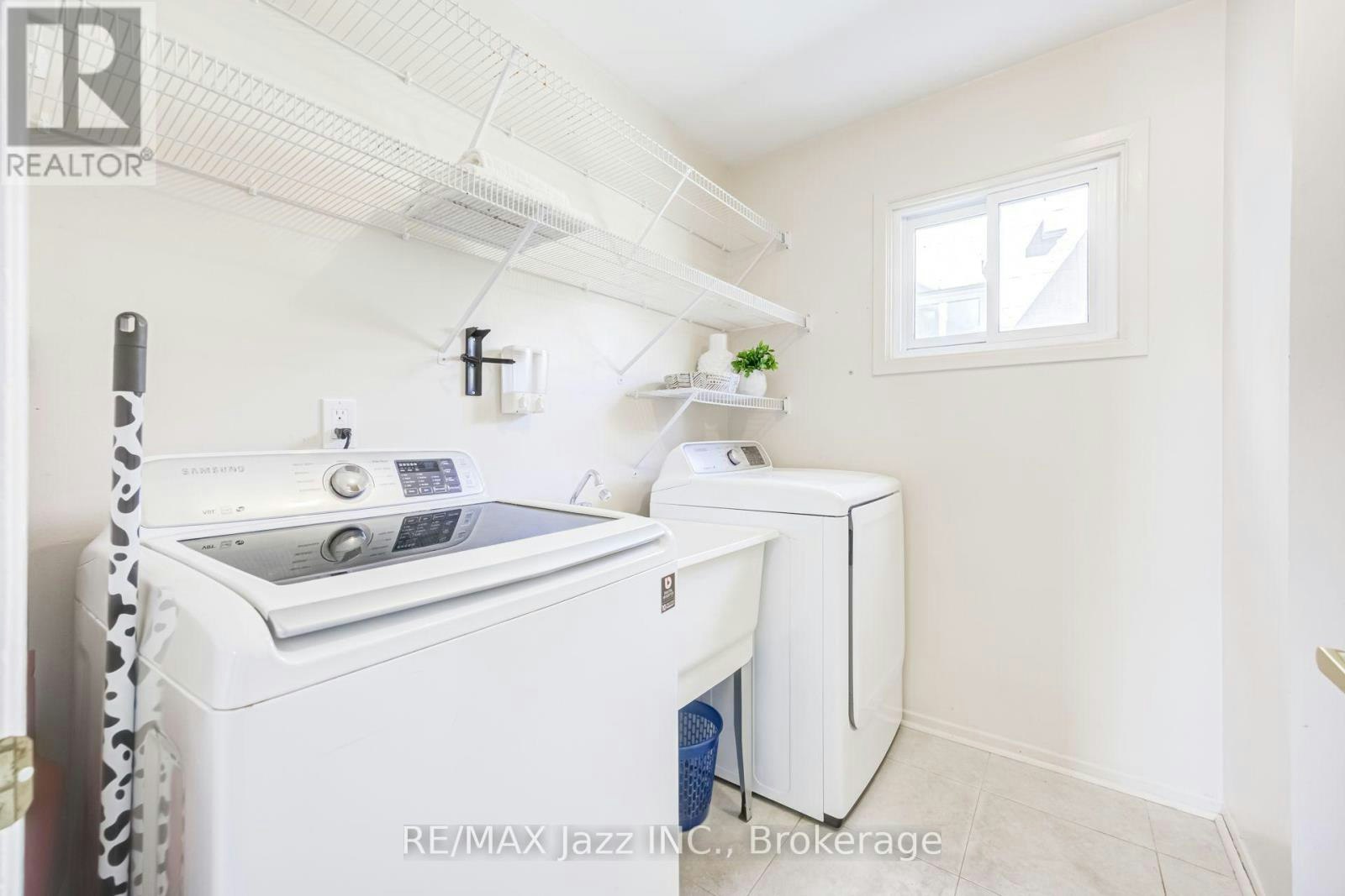 2 Coomer Crescent, Ajax, ON, L1T 3B6 - 25