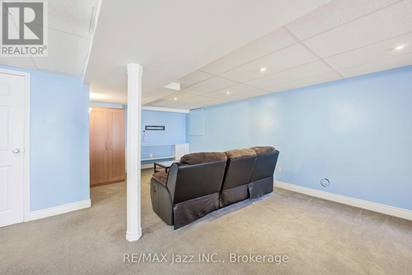 2 Coomer Crescent, Ajax, ON, L1T 3B6 - 41