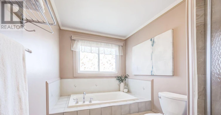 2 Coomer Crescent, Ajax, ON, L1T 3B6 - 31