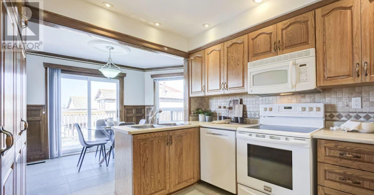 2 Coomer Crescent, Ajax, ON, L1T 3B6 - 18