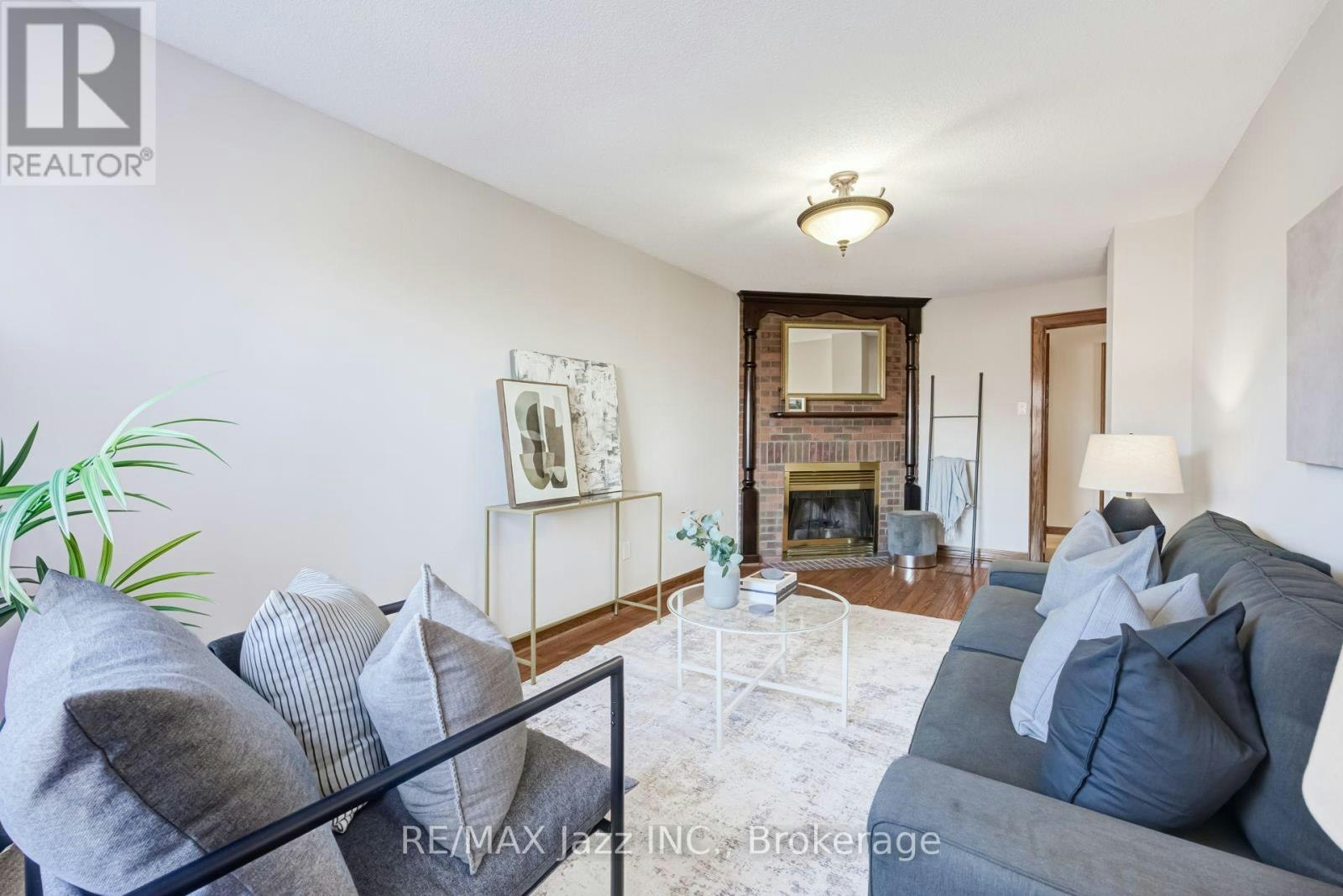 2 Coomer Crescent, Ajax, ON, L1T 3B6 - 22