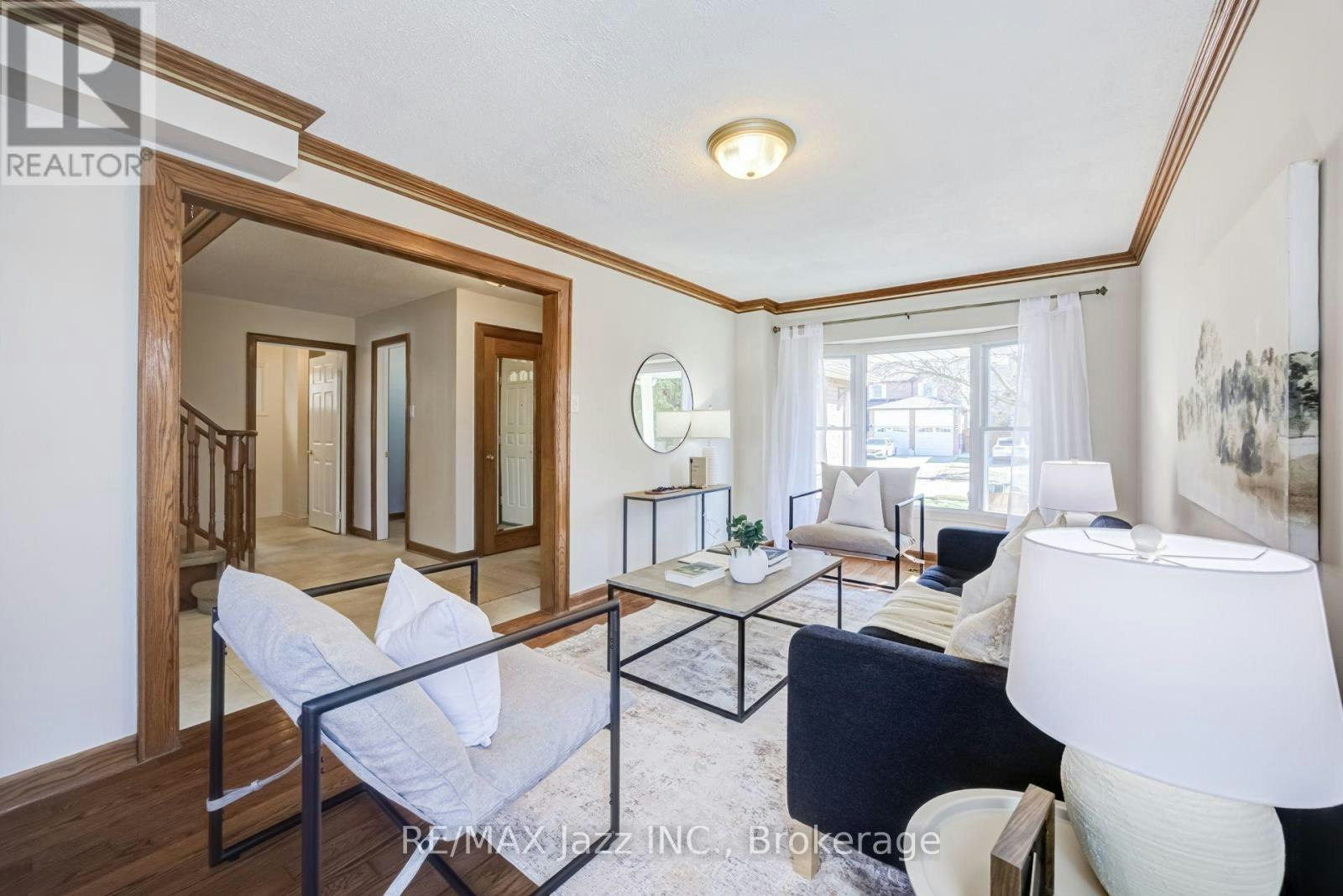 2 Coomer Crescent, Ajax, ON, L1T 3B6 - 14