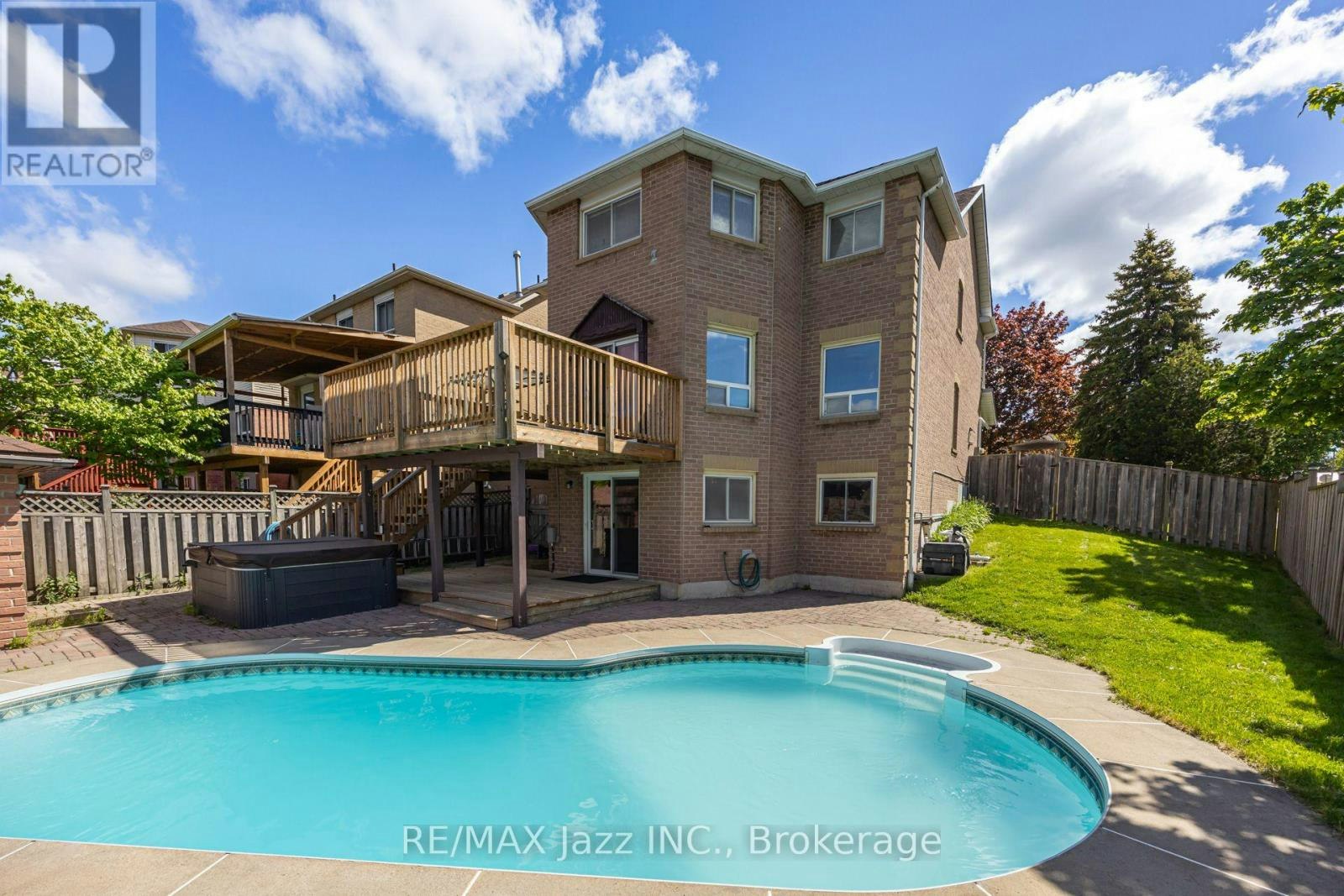2 Coomer Crescent, Ajax, ON, L1T 3B6 - 5