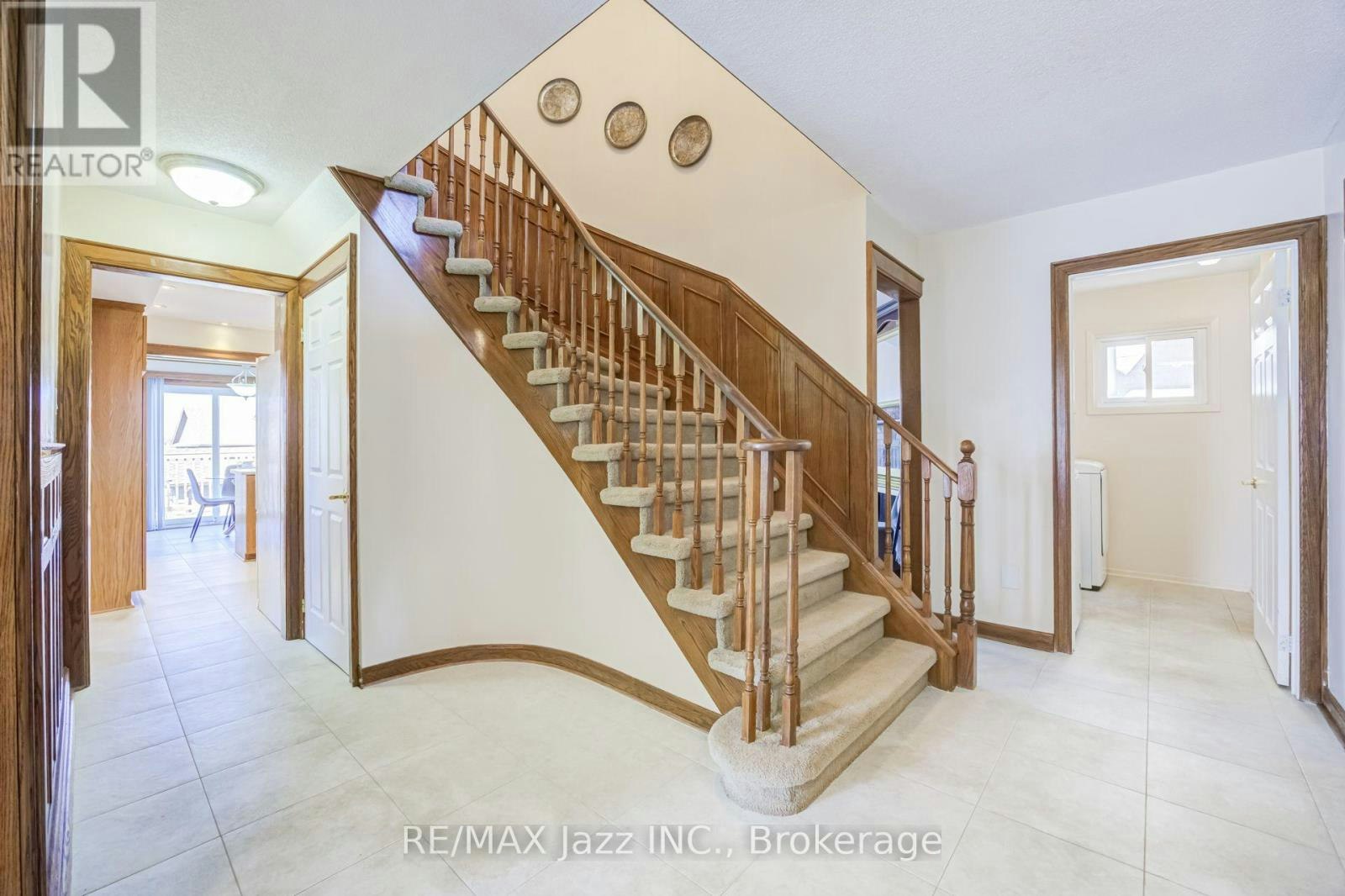 2 Coomer Crescent, Ajax, ON, L1T 3B6 - 13