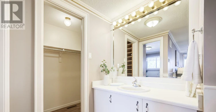 2 Coomer Crescent, Ajax, ON, L1T 3B6 - 29