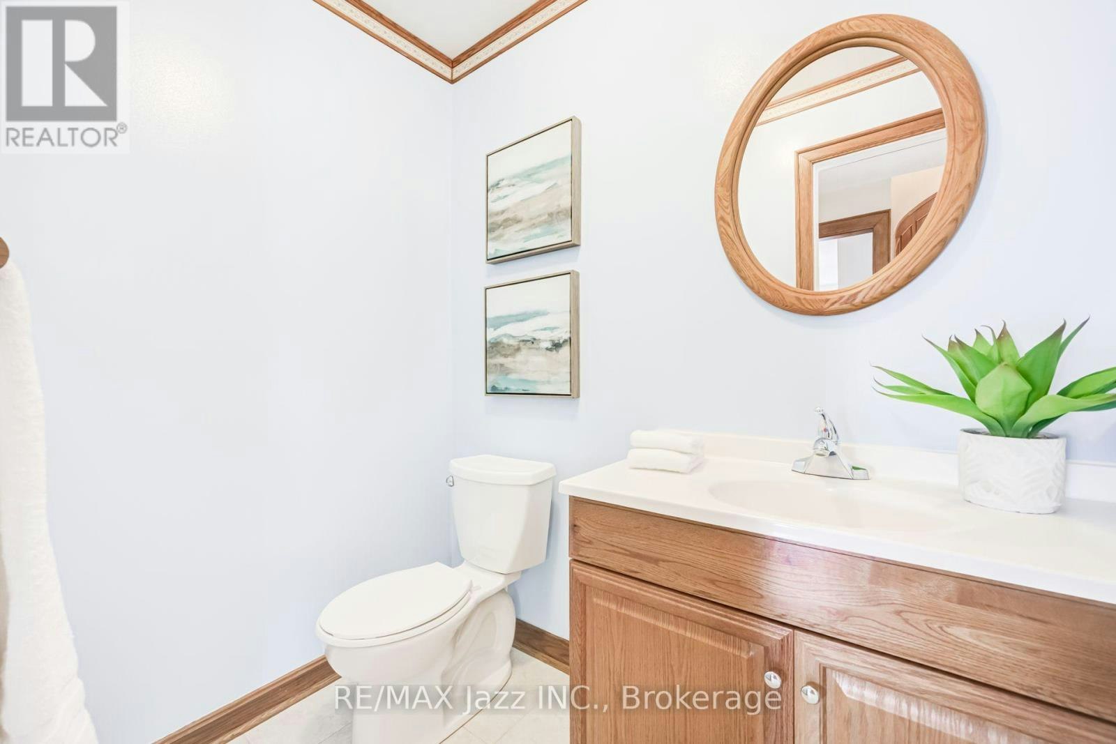 2 Coomer Crescent, Ajax, ON, L1T 3B6 - 24