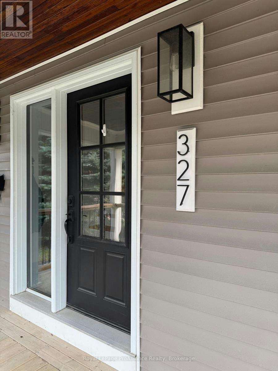 327 Bleecker Avenue, Belleville, ON, K8N 3V3 - 3