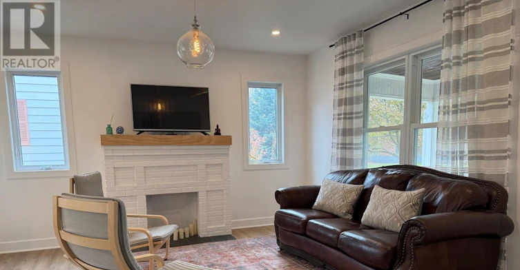 327 Bleecker Avenue, Belleville, ON, K8N 3V3 - 6