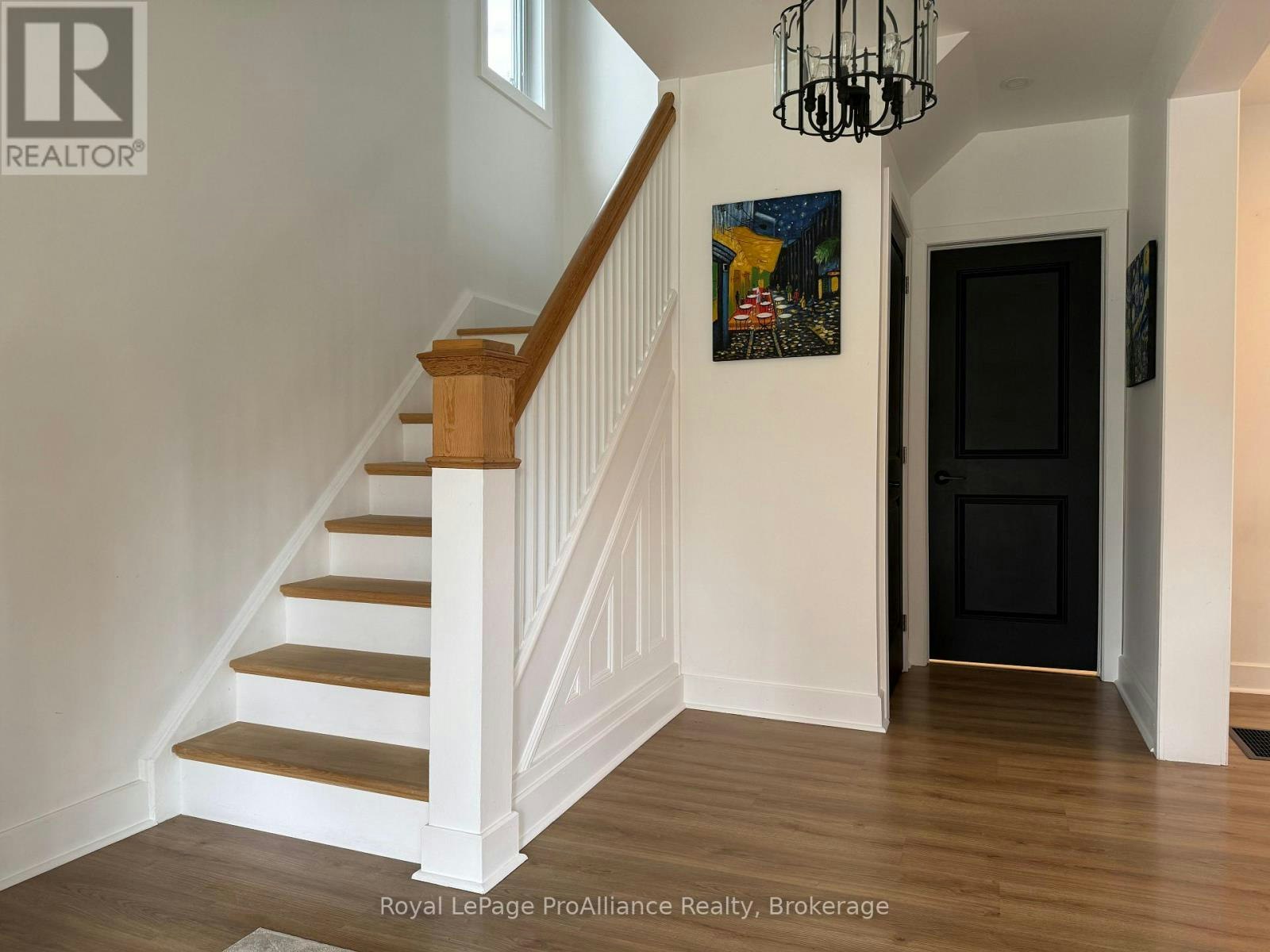 327 Bleecker Avenue, Belleville, ON, K8N 3V3 - 5