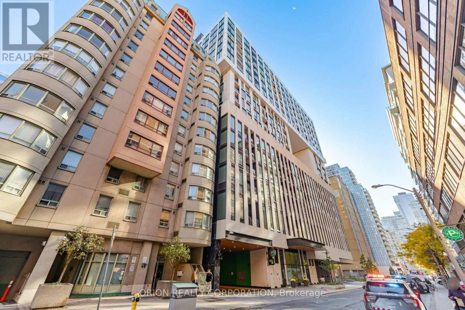 420-121 St Patrick Street, Toronto, ON, M5T 0B8 - 35