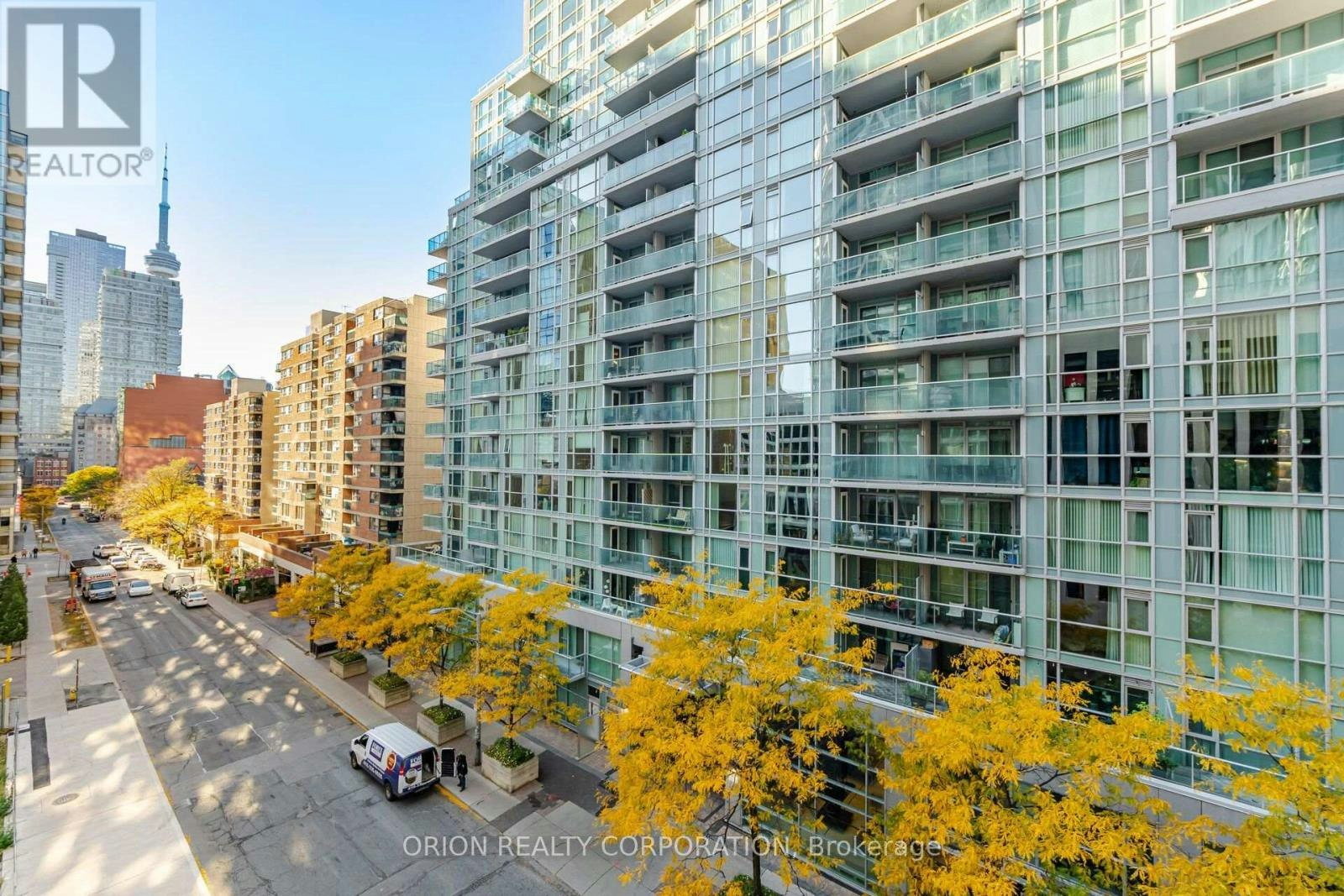 420-121 St Patrick Street, Toronto, ON, M5T 0B8 - 34