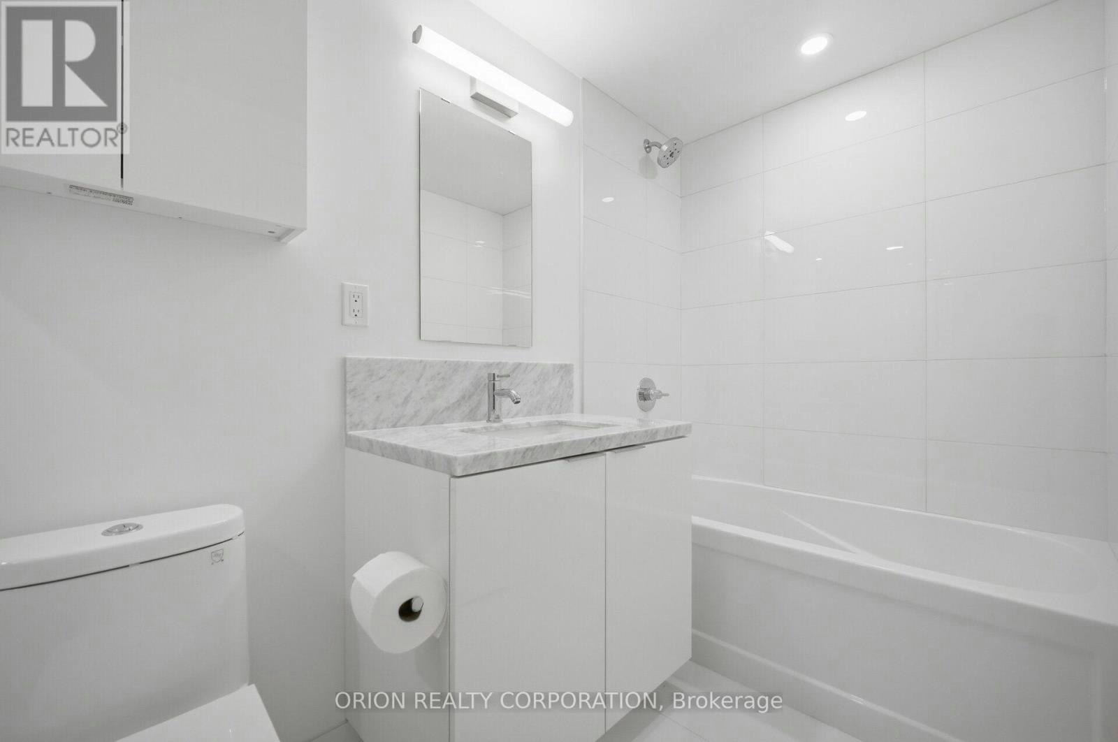 420-121 St Patrick Street, Toronto, ON, M5T 0B8 - 23