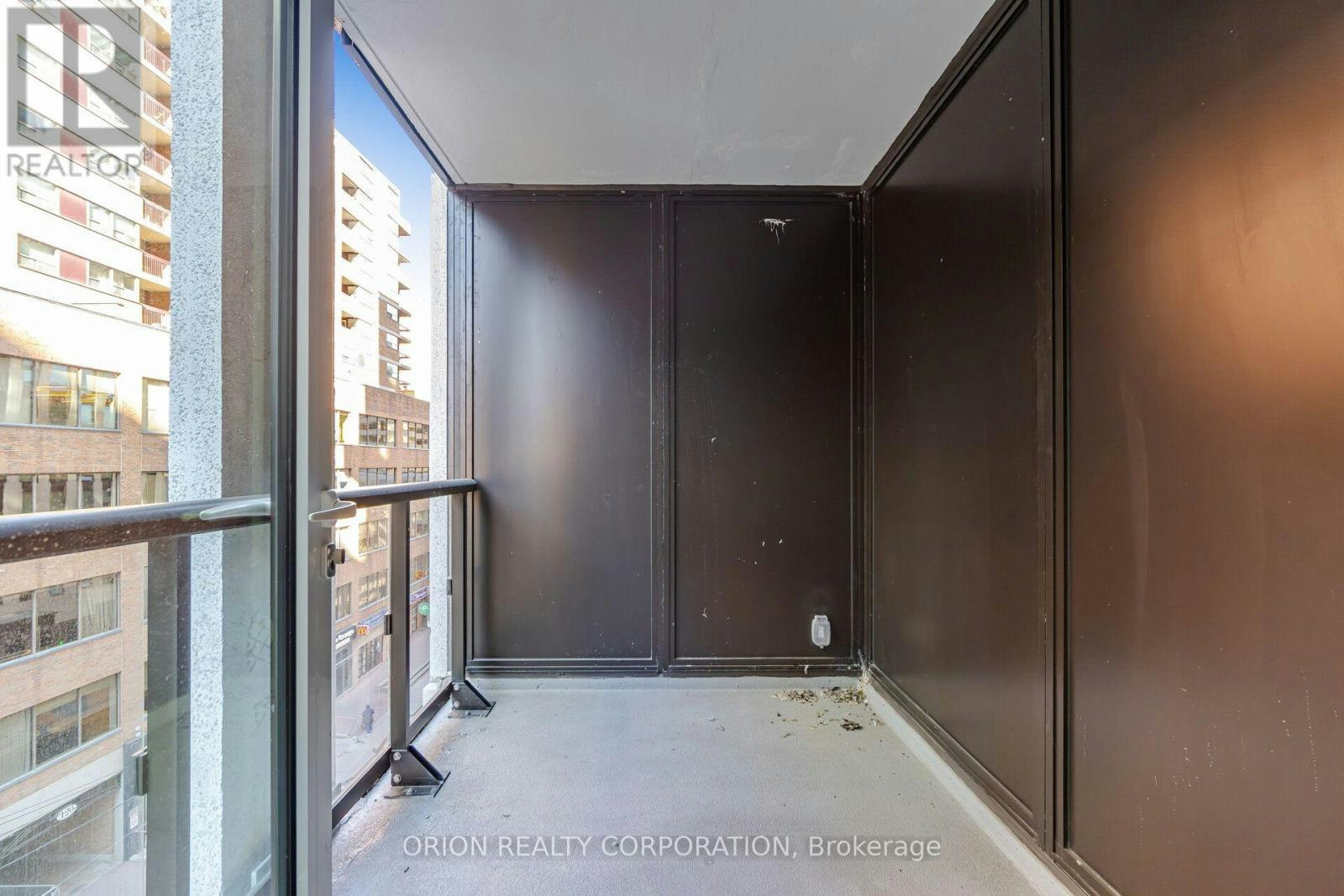 420-121 St Patrick Street, Toronto, ON, M5T 0B8 - 31