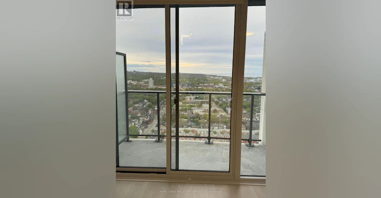 3401-5 Defries Street, Toronto, ON, M5A 0W7 - 14