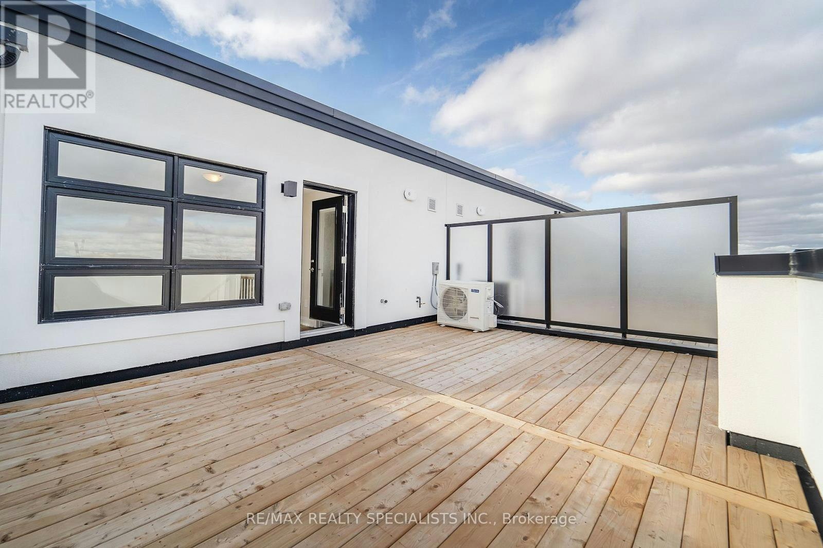 122-1577 Rose Way, Milton, ON, L9E 1N4 - 26