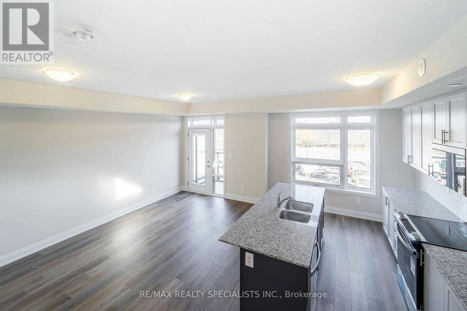 122-1577 Rose Way, Milton, ON, L9E 1N4 - 8