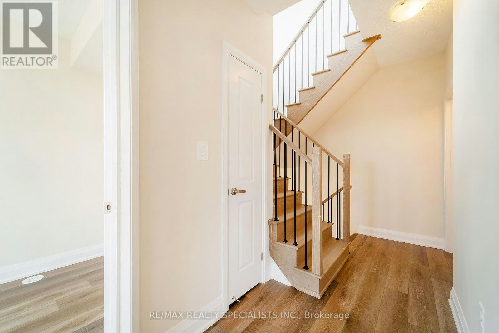 122-1577 Rose Way, Milton, ON, L9E 1N4 - 15